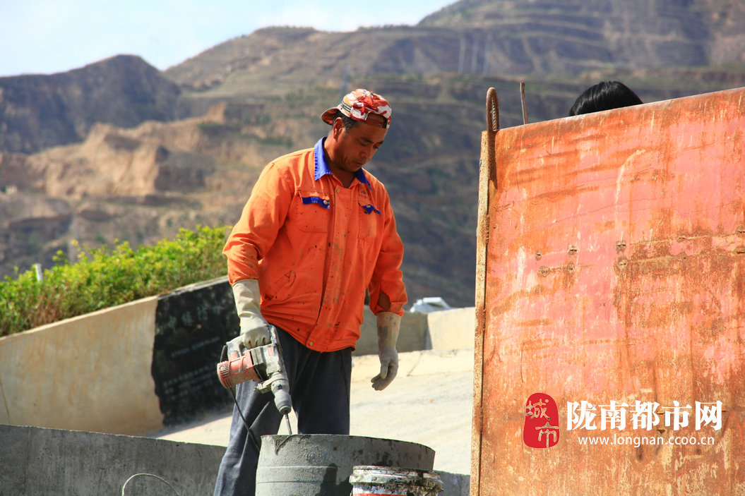 九游游戏冲刺阶段欧超杯焦点战，尼斯刷新队史纪录，话题不断，轮换策略成焦点的简单介绍