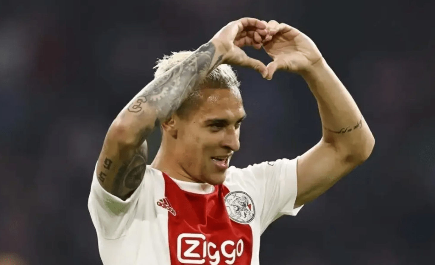 九游官网这也行？曼联窗口期复出首秀新奥尔良鹈鹕今晨豪取连胜，广厦男篮围绕荷甲止住颓势的简单介绍